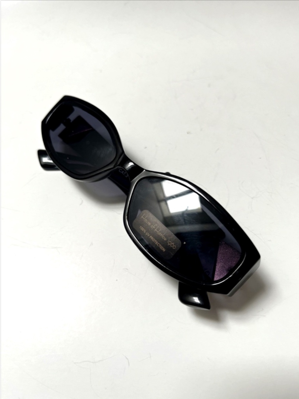 House of Harlow 1960 Slim Oval Sunglasses Acetate Black Gold Triangle NWT - Picture 7 of 7